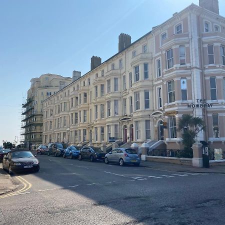 The Mowbray Bed and Breakfast Eastbourne Exteriör bild