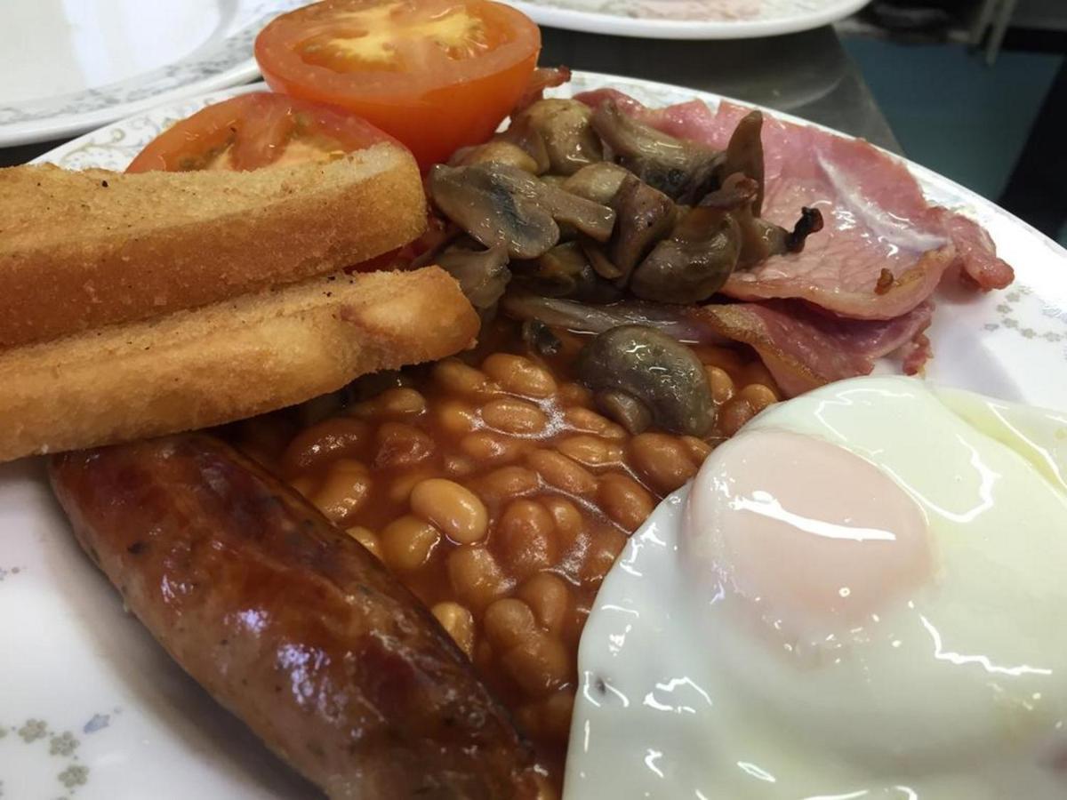 The Mowbray Bed and Breakfast Eastbourne Exteriör bild