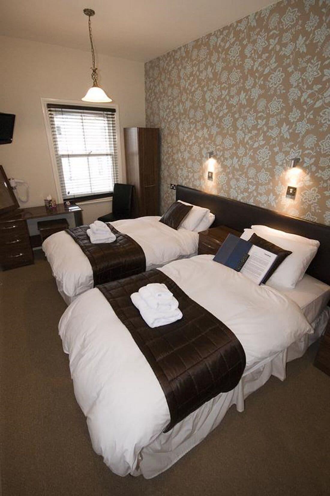 The Mowbray Bed and Breakfast Eastbourne Exteriör bild