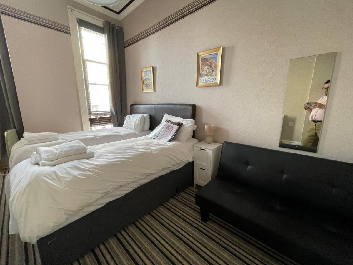 The Mowbray Bed and Breakfast Eastbourne Exteriör bild